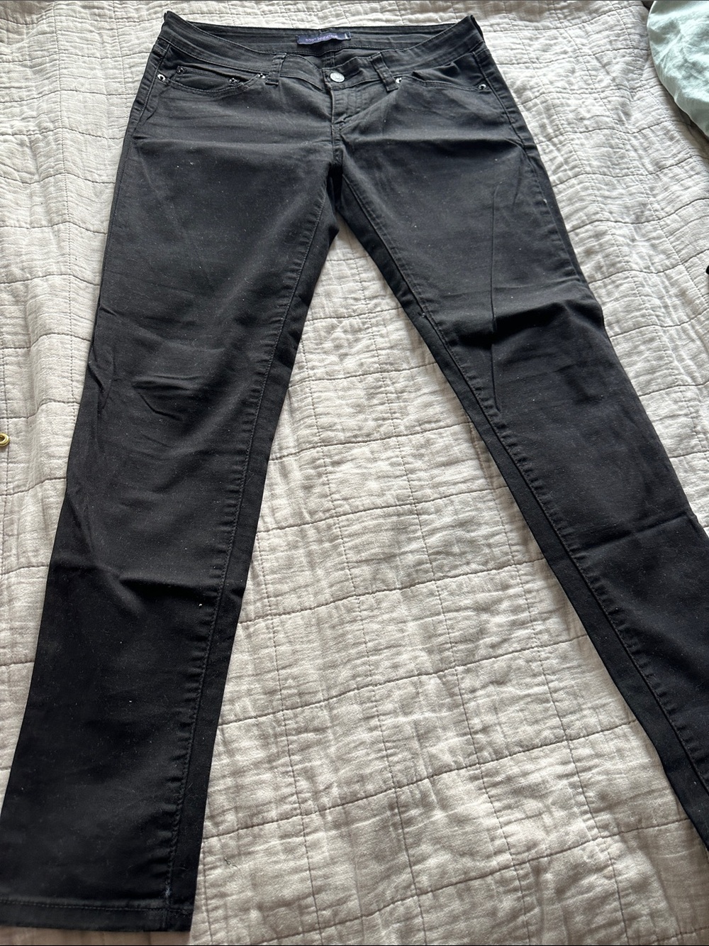 Levi's Women's Black Straight-Leg Jeans